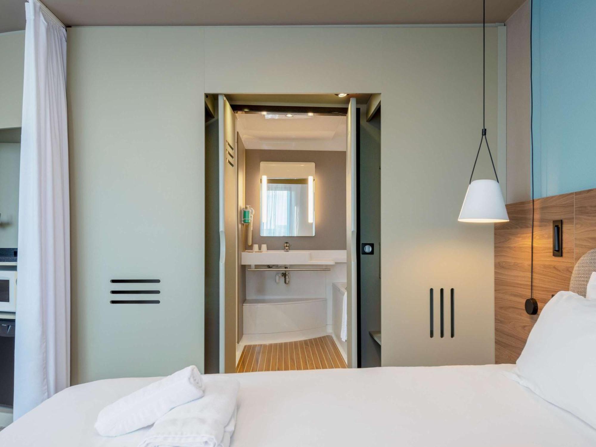 Novotel Suites Nancy Centre Exterior photo