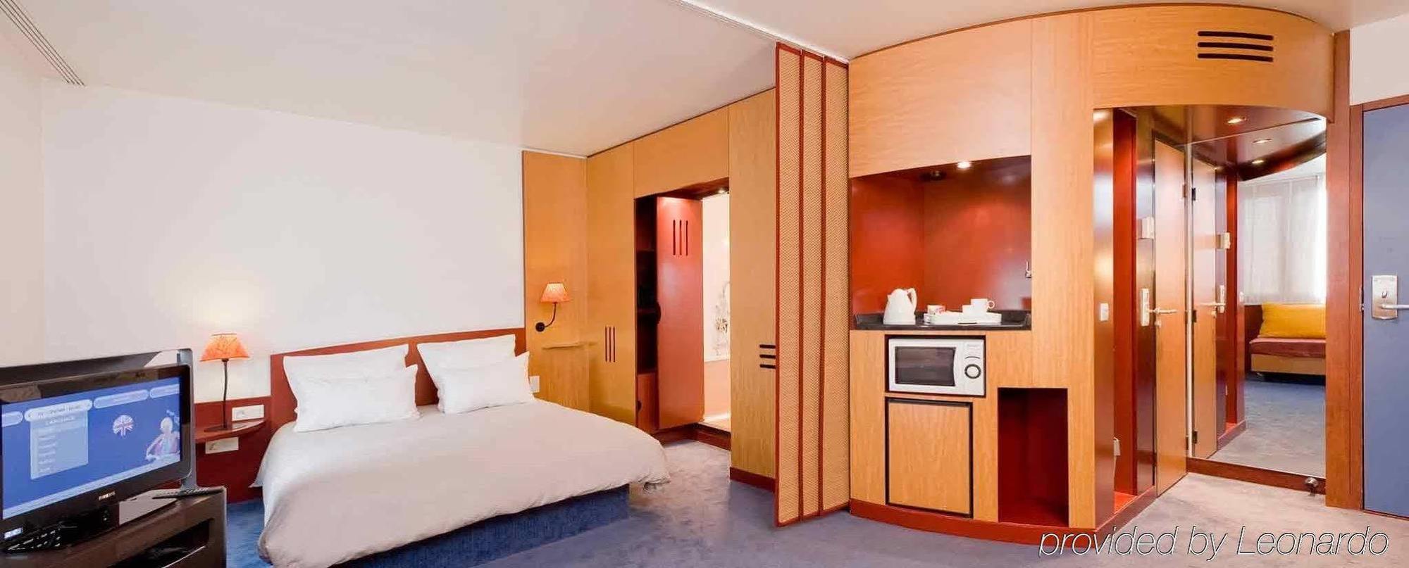 Novotel Suites Nancy Centre Room photo